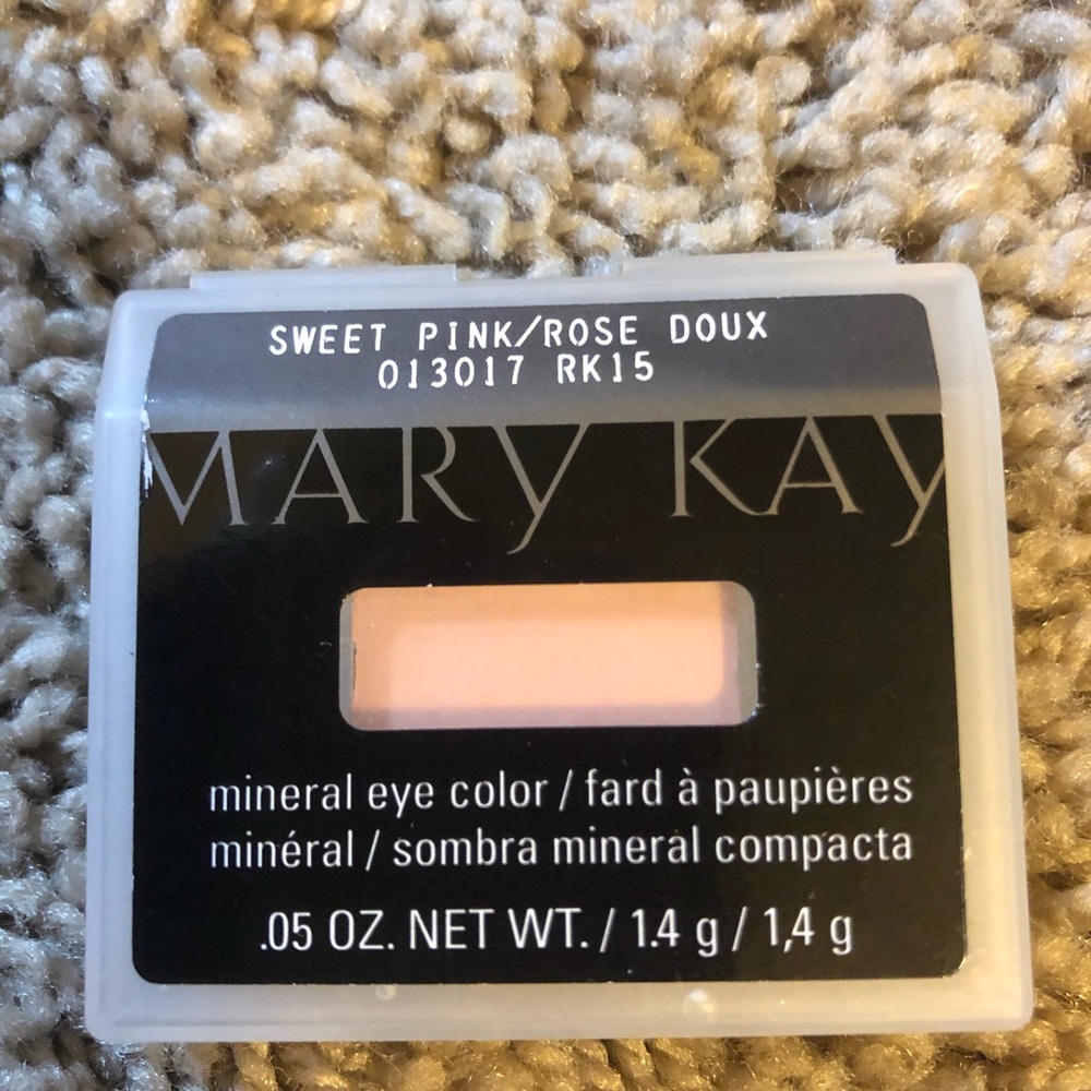 Mary Kay Mineral Eye Color Sweet Pink